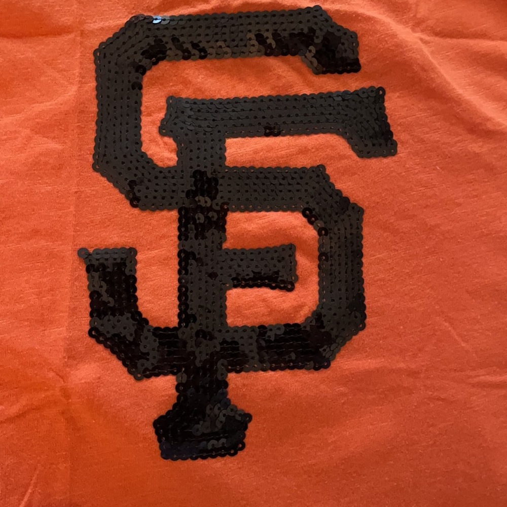 SF Giants tank - Picture 3 of 5